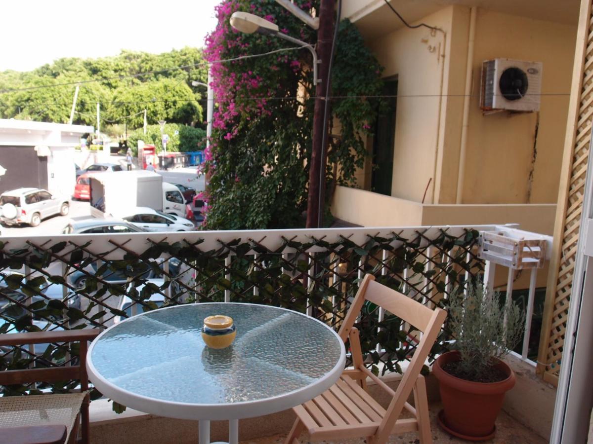 Apartment In The Heart Of Heraklion Esterno foto